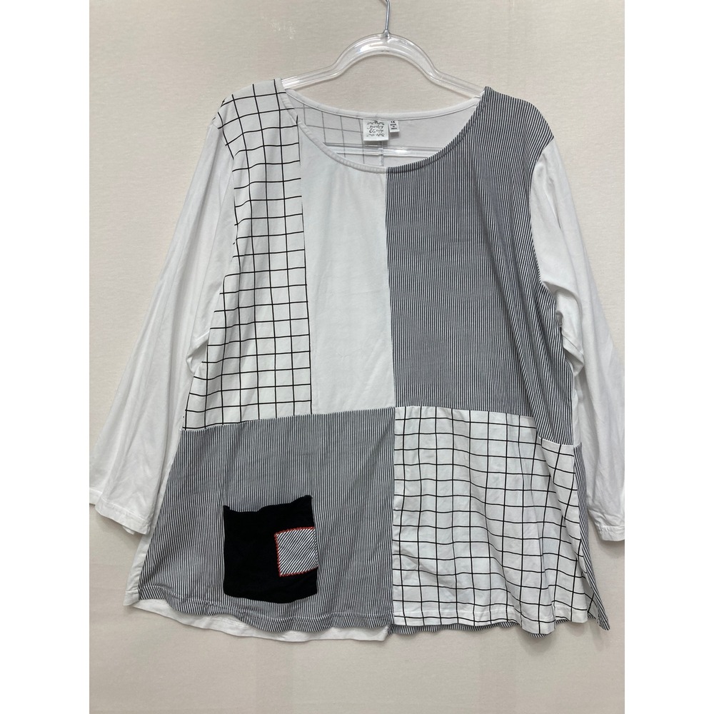 Parsley & Sage Patchwork Top 1X Black White Patchwork Art To Wear Boho Tunic